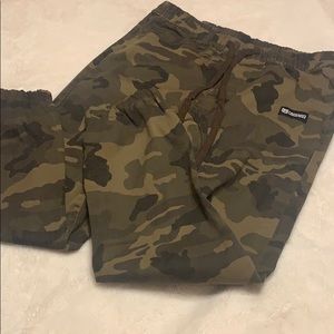 Men’s camo pants